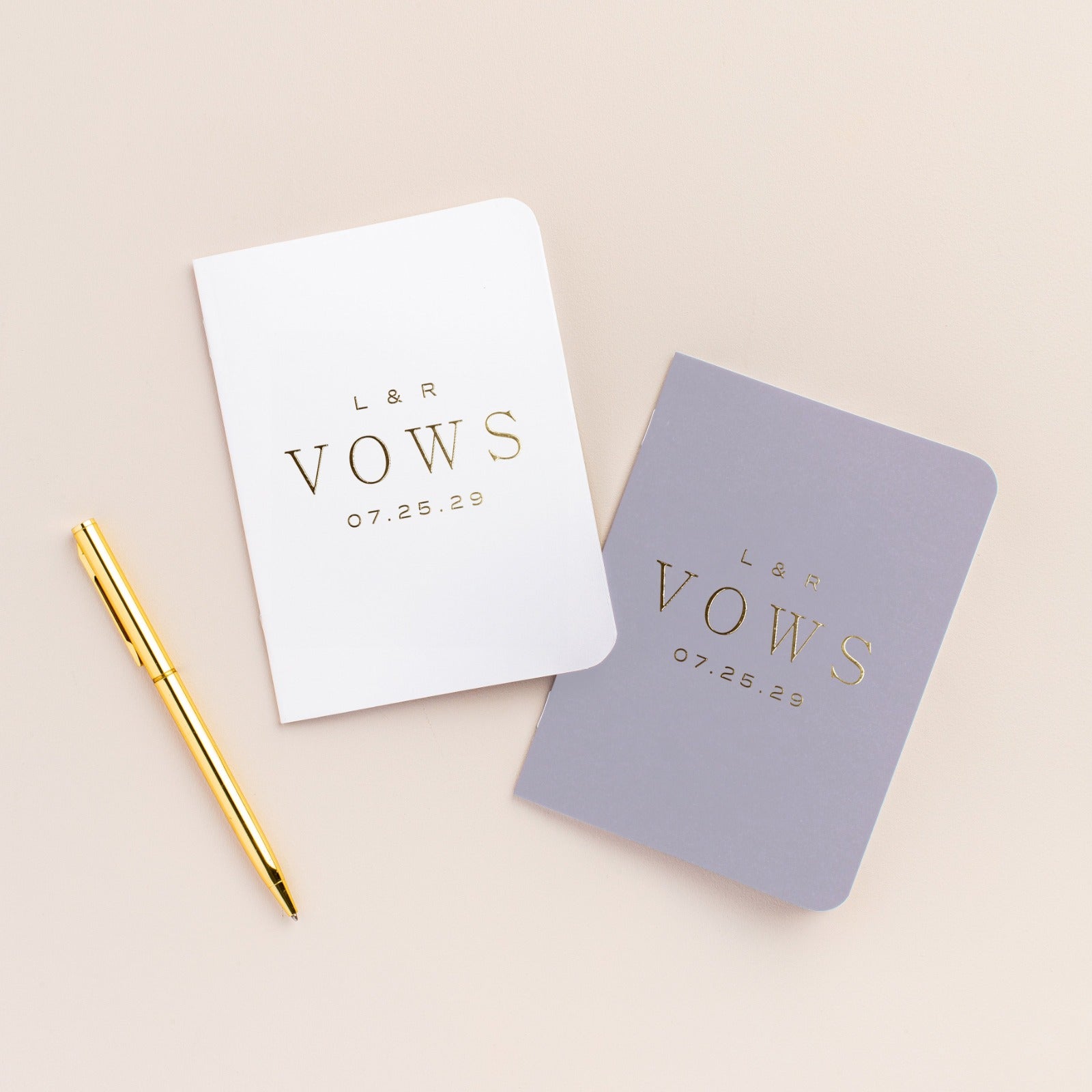 Chic Simplicity Vow Books